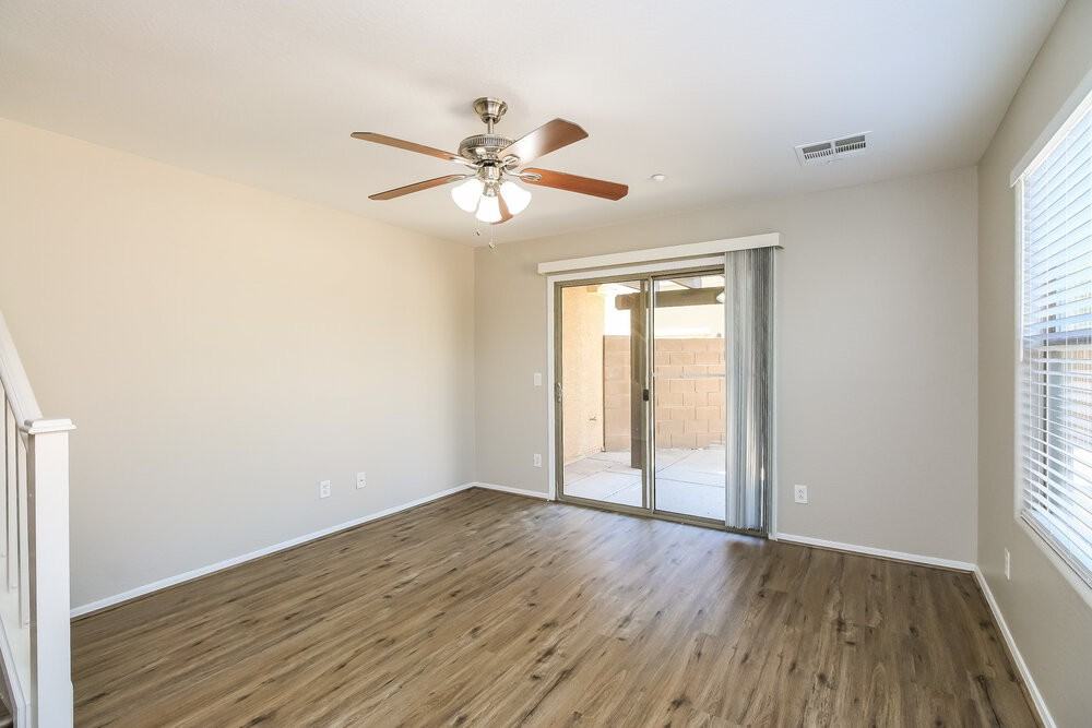 3344 E Franklin Ave - Photo 4 of 17