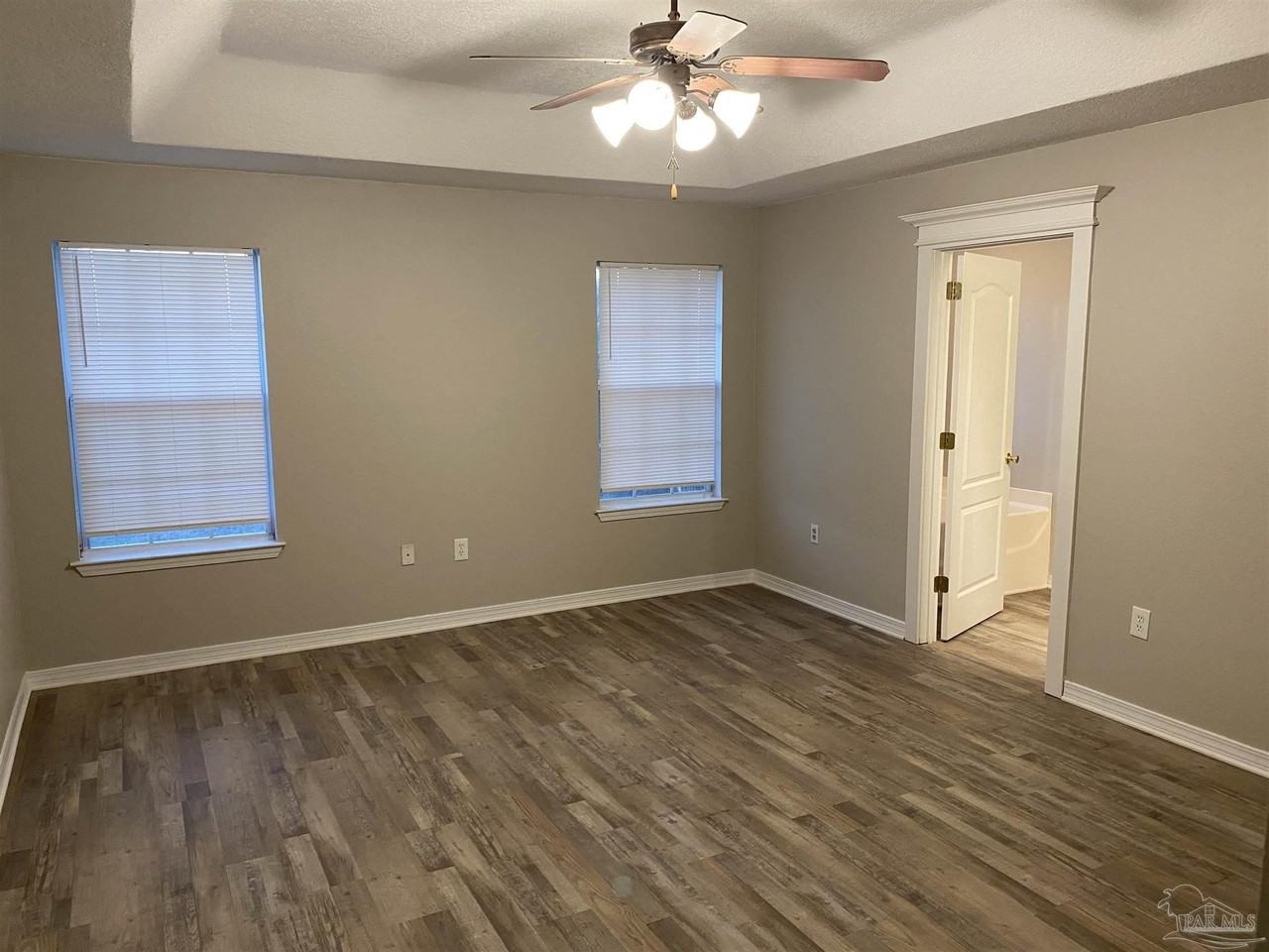 5162 Brookside Dr - Photo 7 of 18