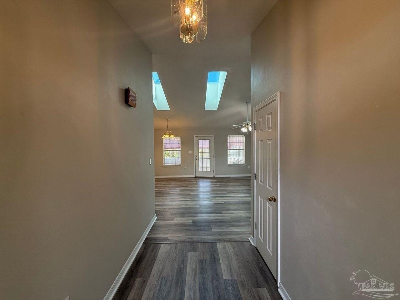 5061 Ring Rose Ct - Photo 4 of 29