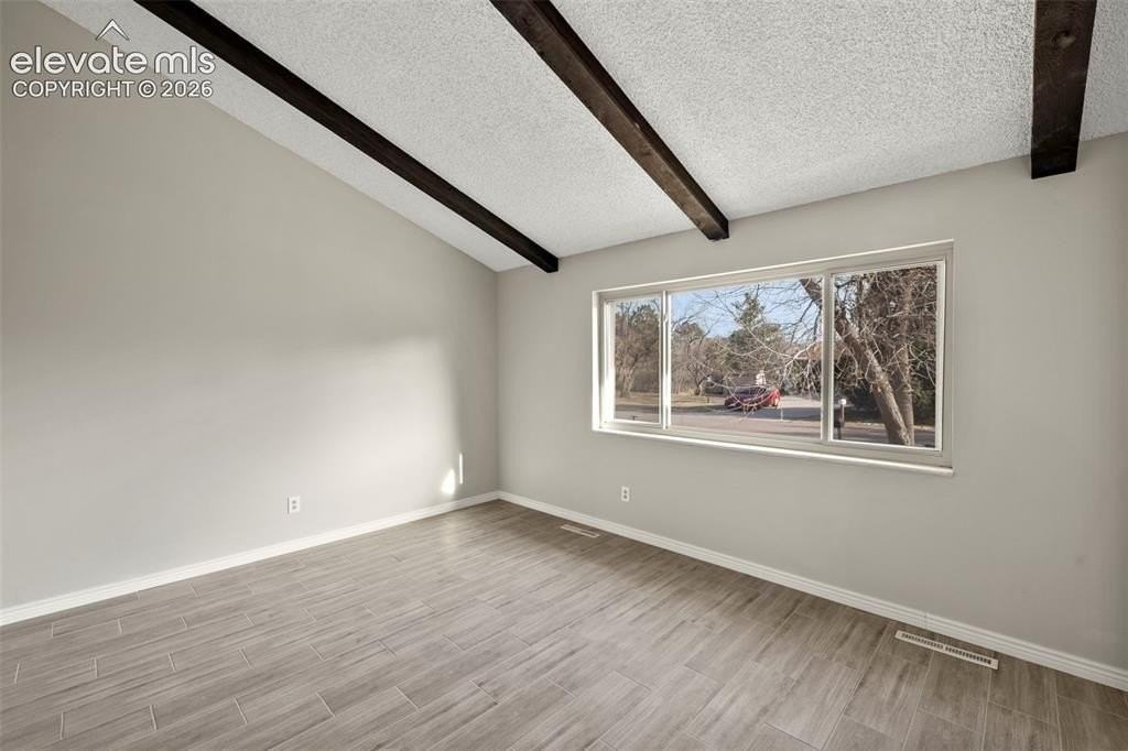 1404 Imperial Rd - Photo 4 of 36