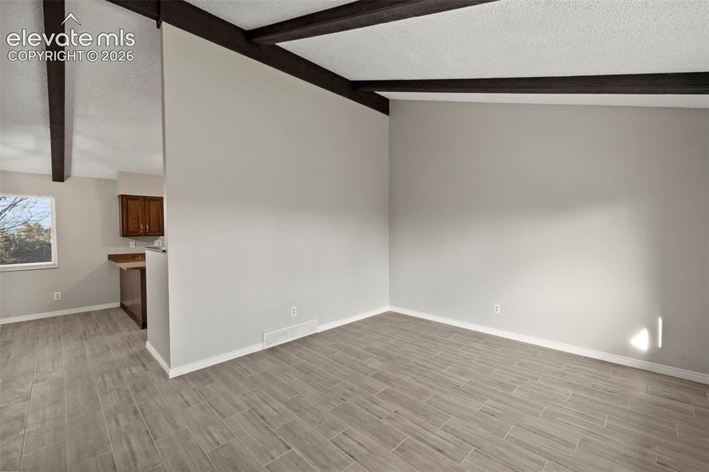 1404 Imperial Rd - Photo 7 of 36