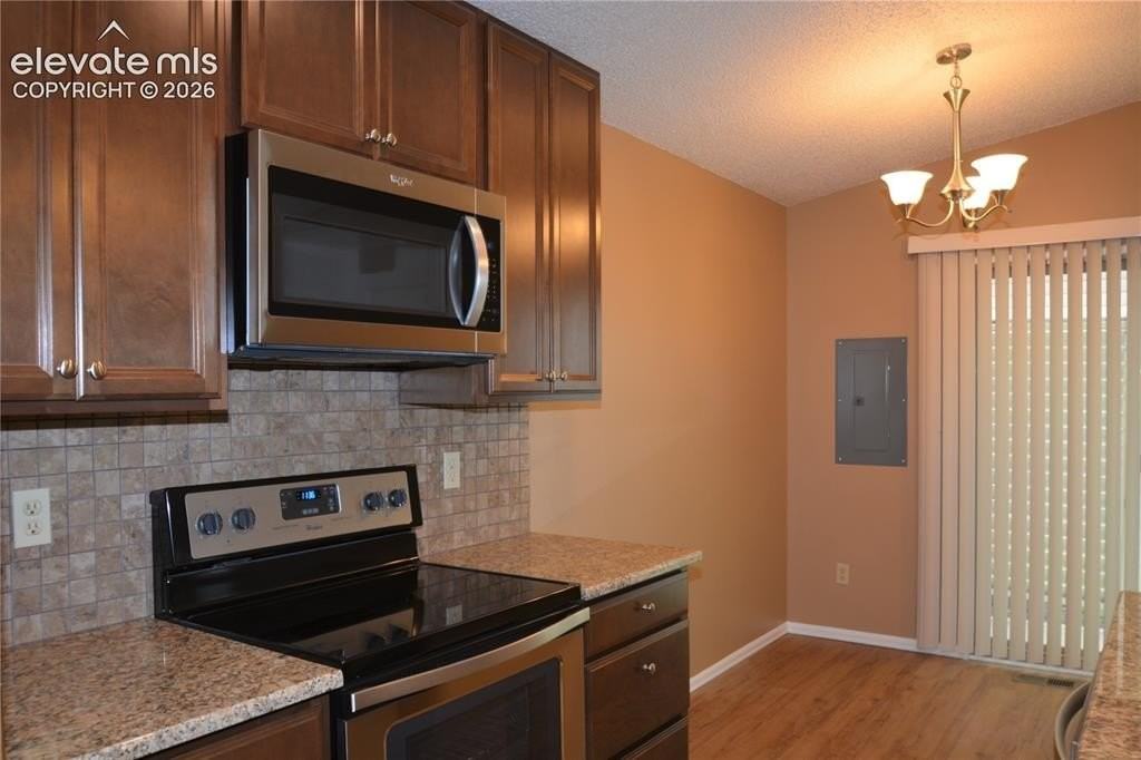 4618 Excalibur Ct - Photo 5 of 17