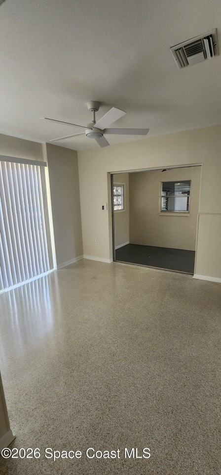 407 N 4th St - Photo 4 of 20