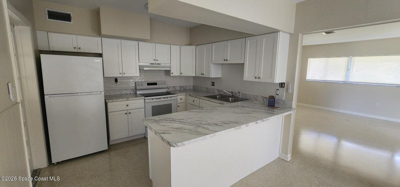 407 N 4th St - Photo 6 of 20
