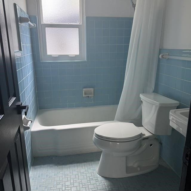 754 Parklawn Cir - Photo 5 of 6