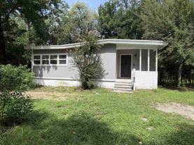 402 Midflow St - Photo 1 of 1