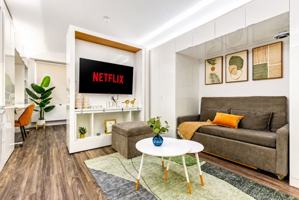 featured image of 12607 Larchmere Blvd