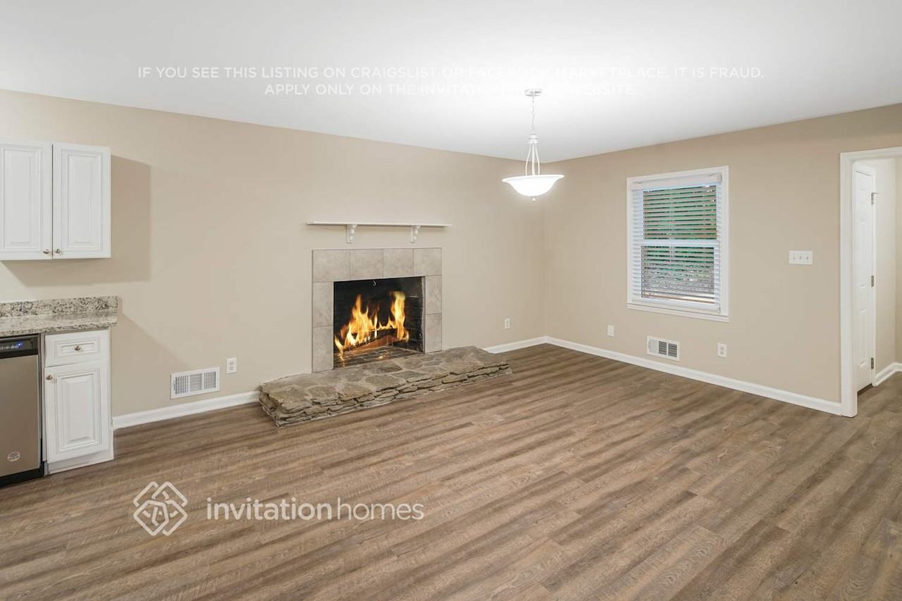3916 Amsbury Rd - Photo 5 of 27