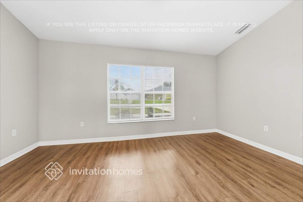 505 Seven Oaks St - Photo 5 of 18