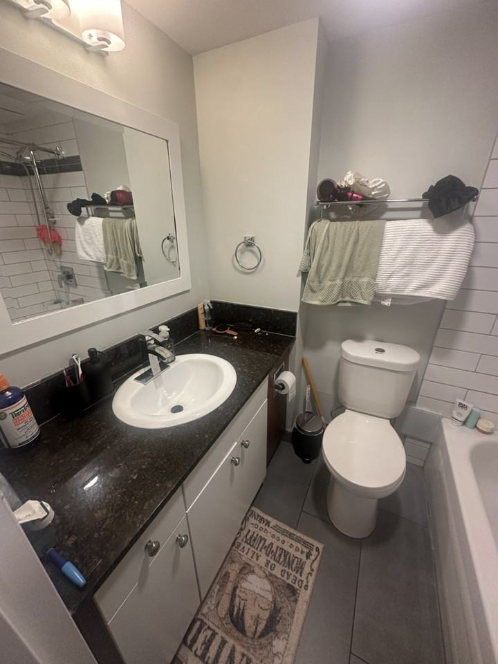 10049 103 St NW - Photo 2 of 12