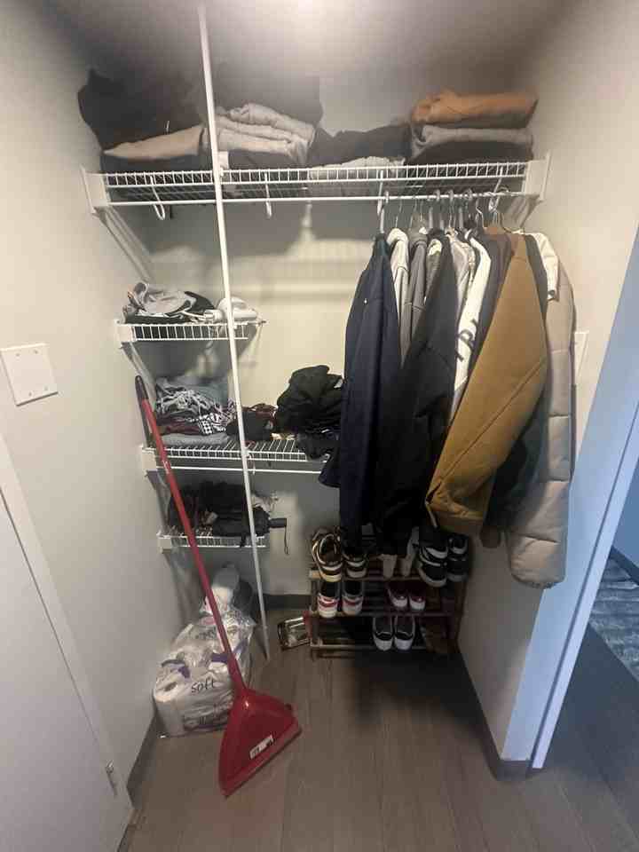 10049 103 St NW - Photo 3 of 12