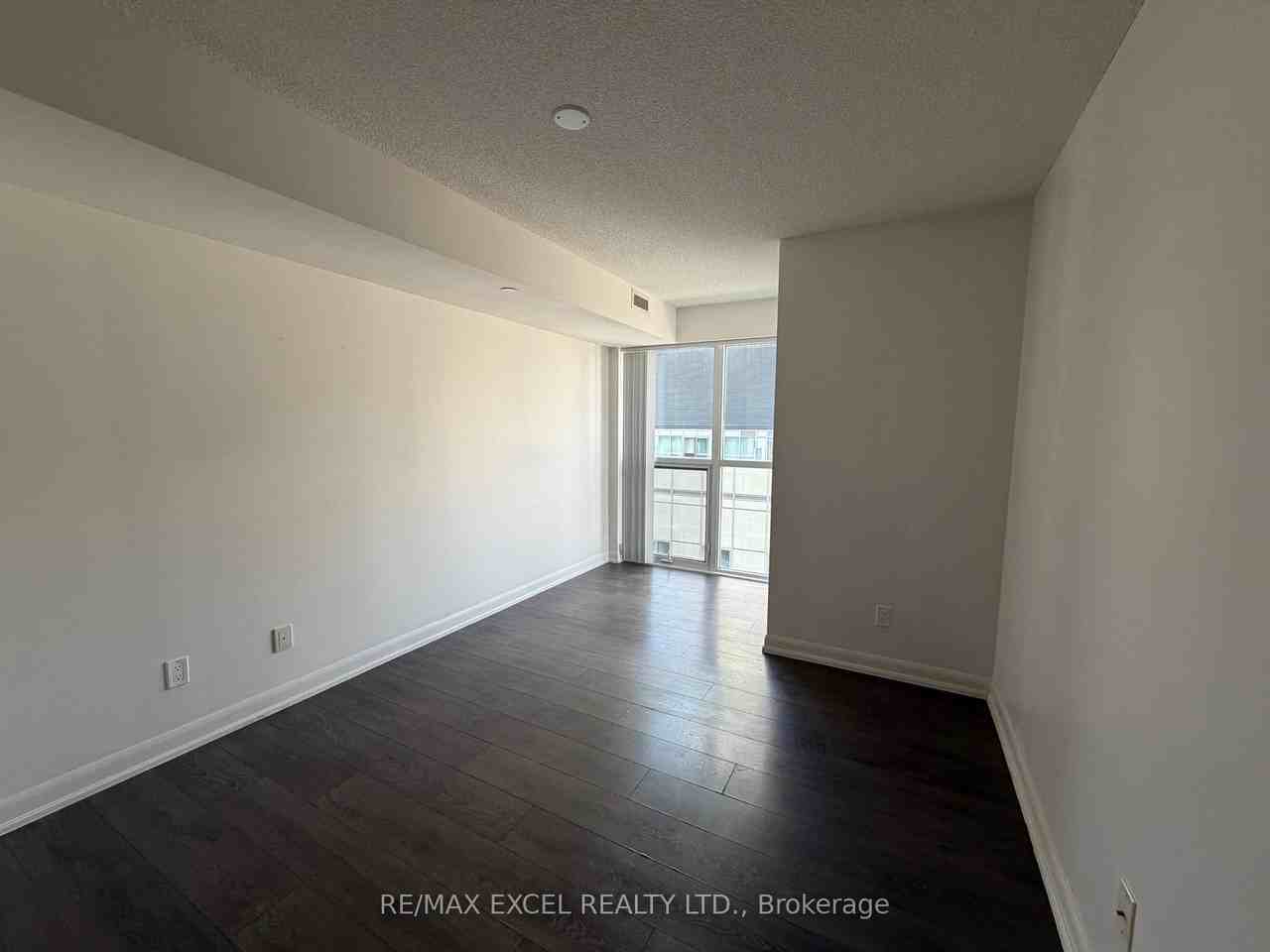 5168 Yonge Street #609 - Photo 7 of 13