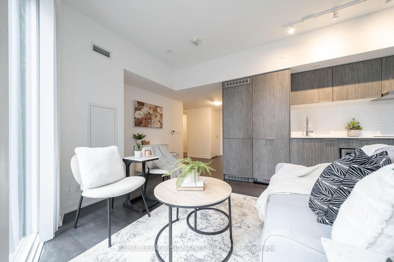 60 Shuter Street #203 - Photo 6 of 45