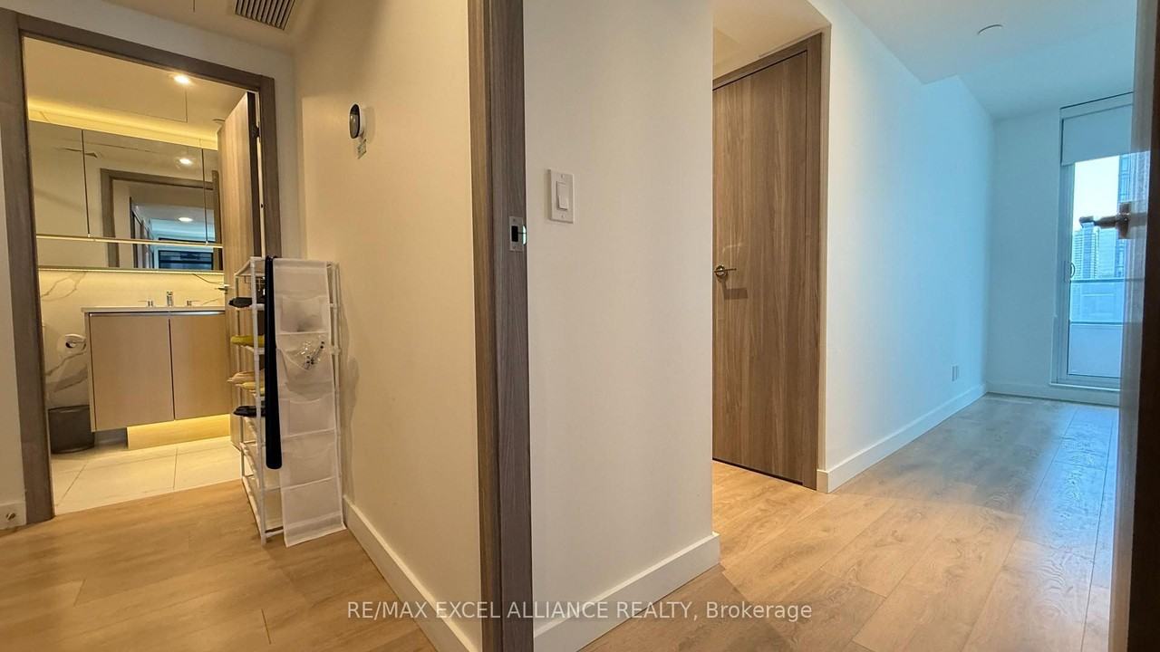 38 Widmer Street #3506 - Photo 7 of 34