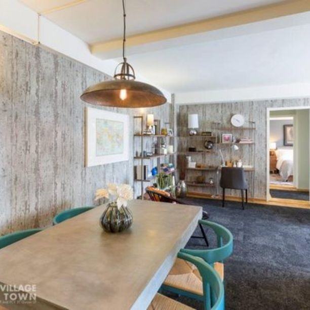 Stuyvesant Walk & Stuyvesant Oval #1