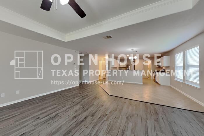 7906 Buffalo View Ln - Photo 6 of 25