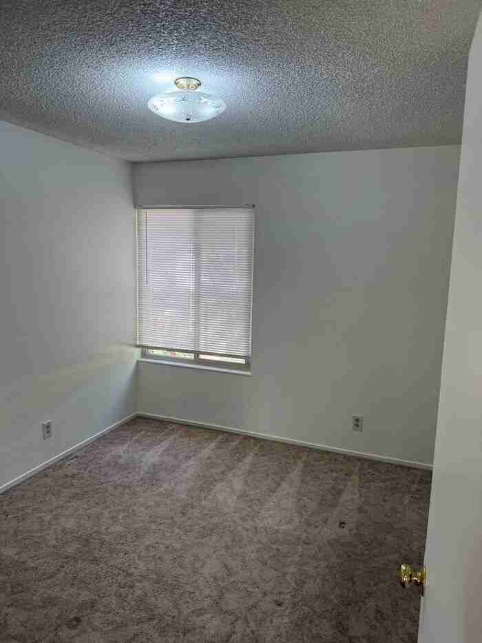 27830 Del Norte Ct - Photo 5 of 14