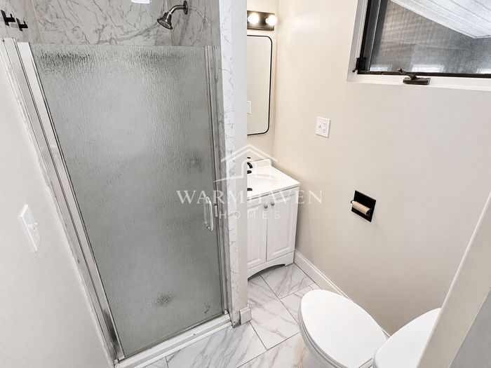 639 N Way St - Photo 6 of 13