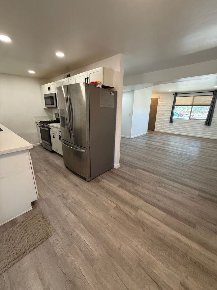 7231 E Irvington Rd - Photo 6 of 36