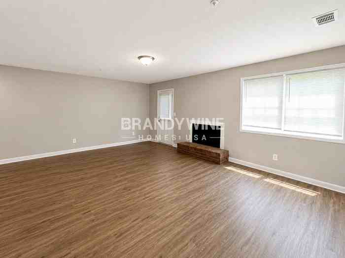 3608 Spring Trce - Photo 4 of 24
