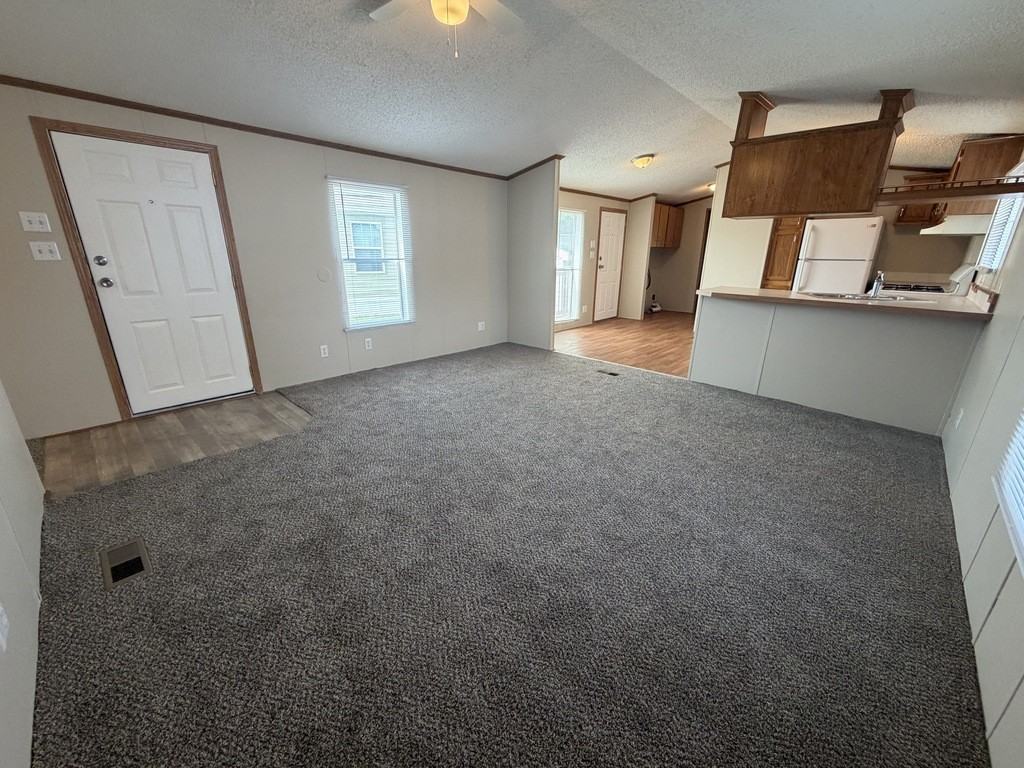 38003 Chilver Ave #383 - Photo 3 of 25