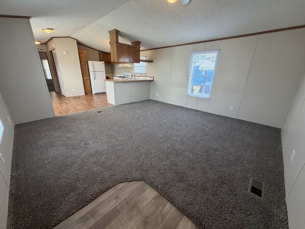 38003 Chilver Ave #383 - Photo 5 of 25