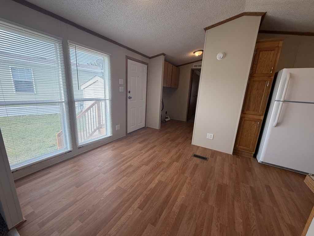 38003 Chilver Ave #383 - Photo 7 of 25