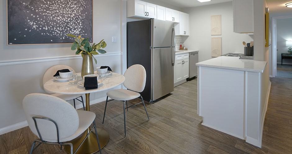 Cadence at Bluff Park Apartments - Photo 7 of 22
