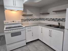 featured image of 3 Brenda Court #Lower