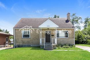 3393 Alexis Rd - Photo 1 of 1