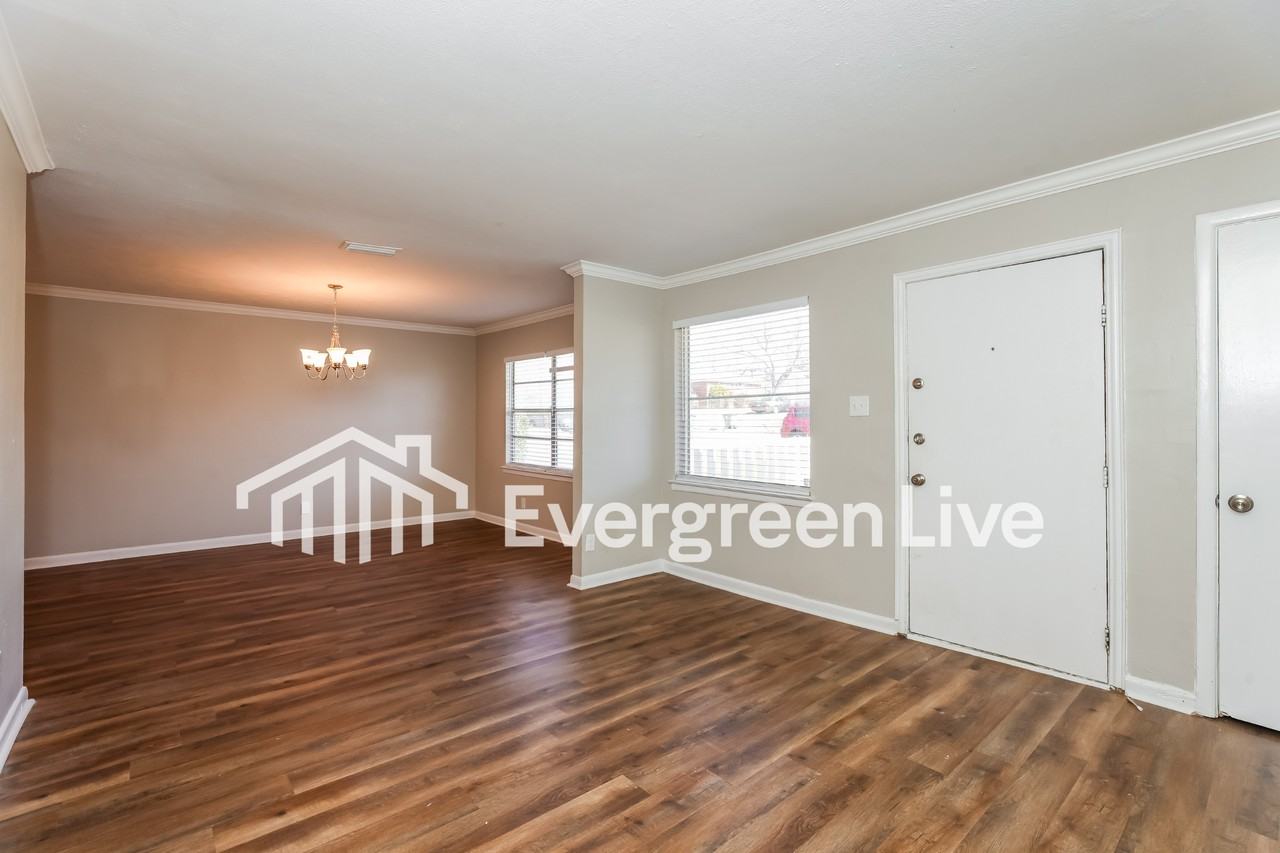 12125 Schroeder Rd - Photo 2 of 20