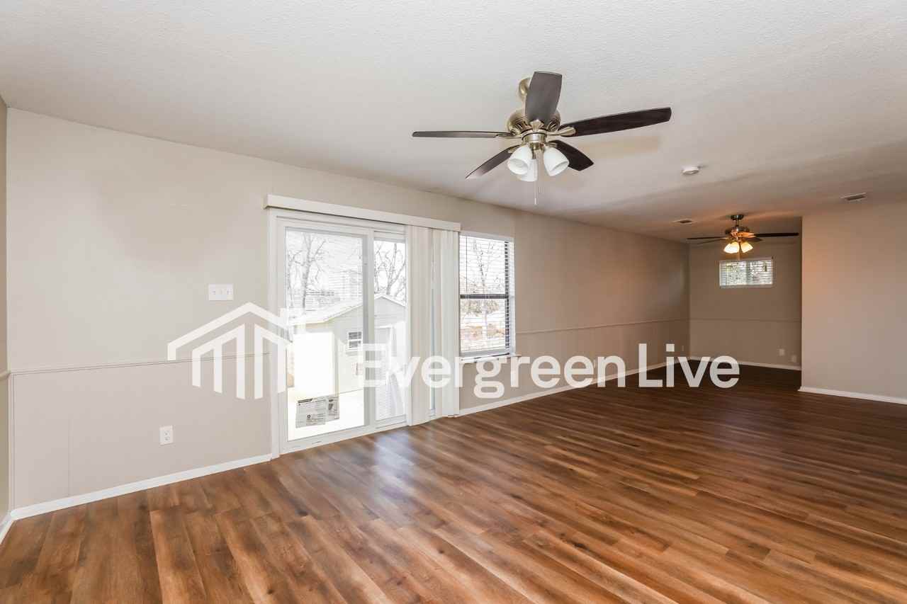 12125 Schroeder Rd - Photo 3 of 20