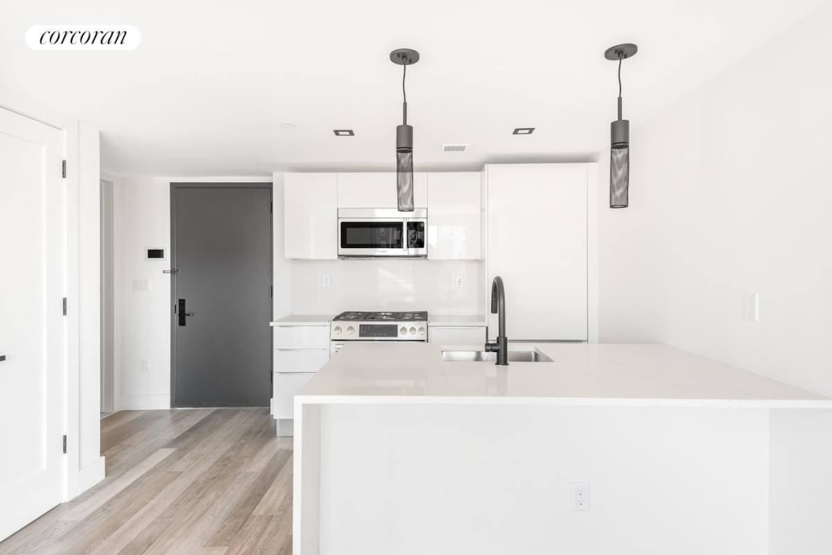 2218 Ocean Ave - Photo 3 of 10