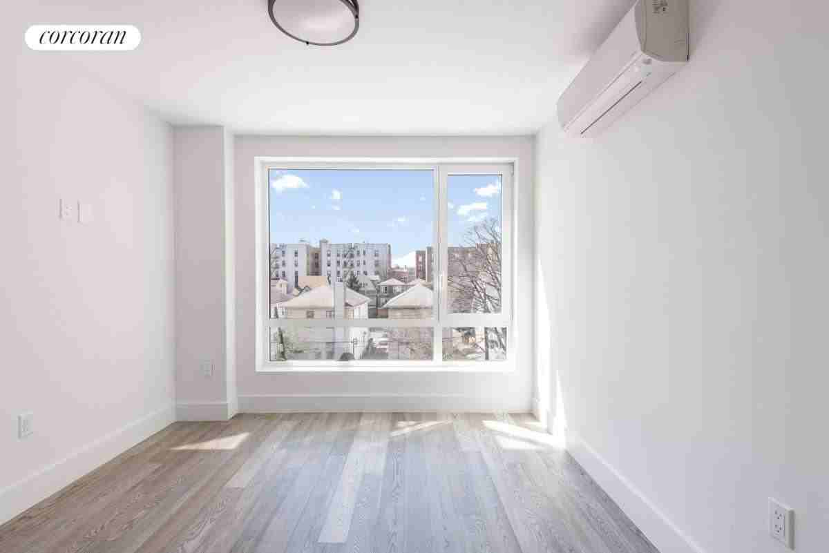 2218 Ocean Ave - Photo 5 of 10