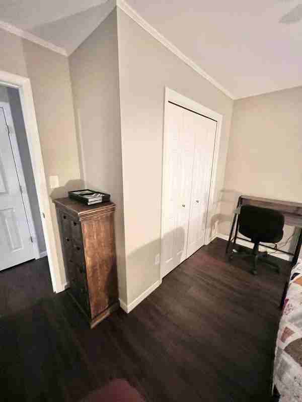 1123 S Victory St - Photo 6 of 6