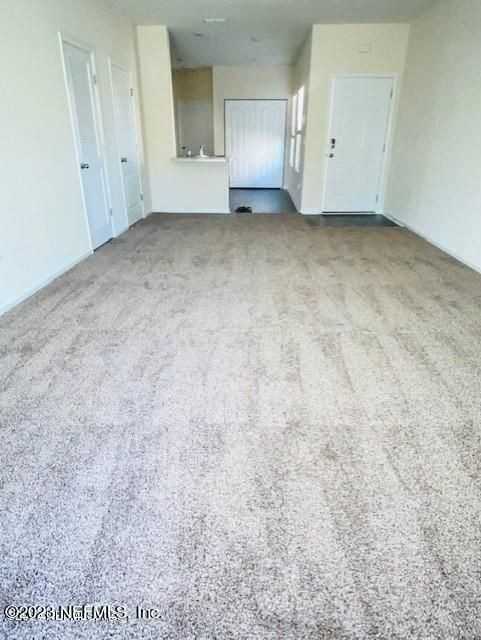 440 Aralia Ln - Photo 4 of 12