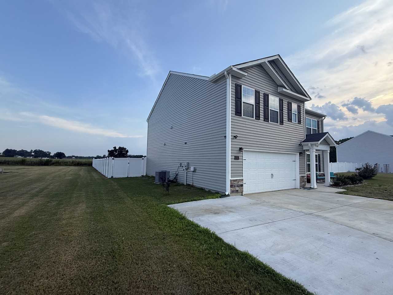 4083 Debbie Dr #NA - Photo 4 of 5