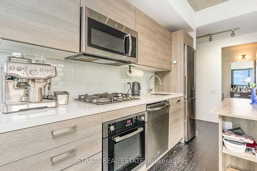11 Charlotte Street #2703 - Photo 5 of 18