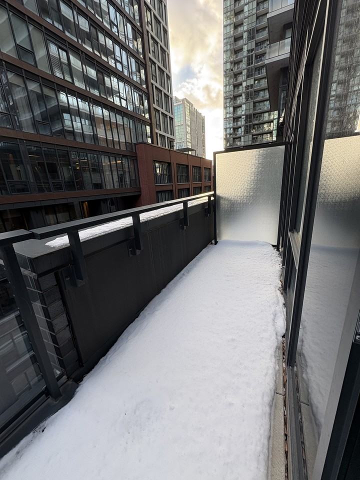 115 Blue Jays Way - Photo 3 of 12