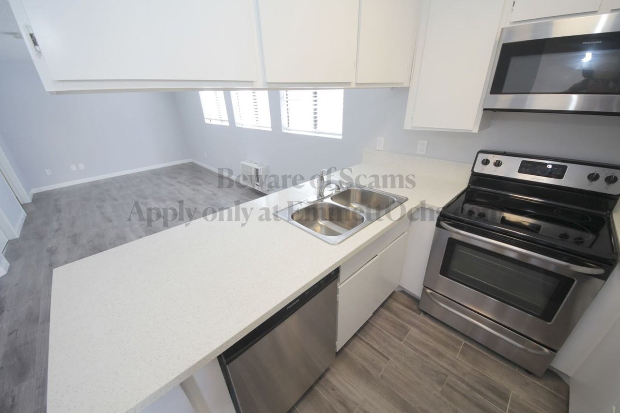 Amherst Heights - Photo 5 of 35
