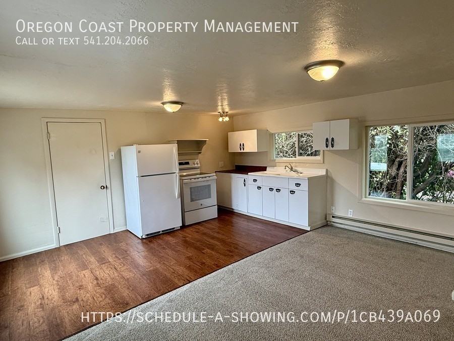 20 Graham Ave #2 - Photo 4 of 6