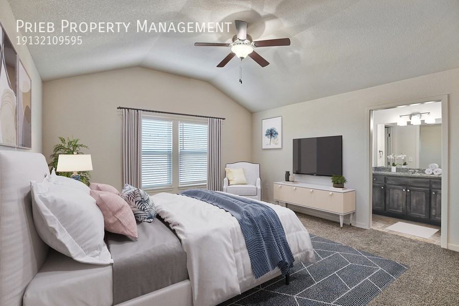 8933 Findley St #5 - Photo 6 of 27