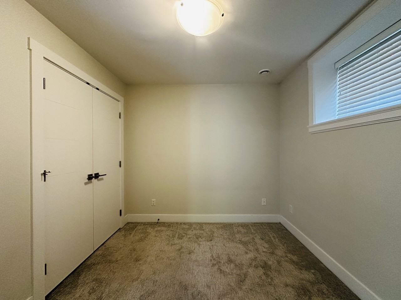 4473 Oxford St #BS - Photo 7 of 25