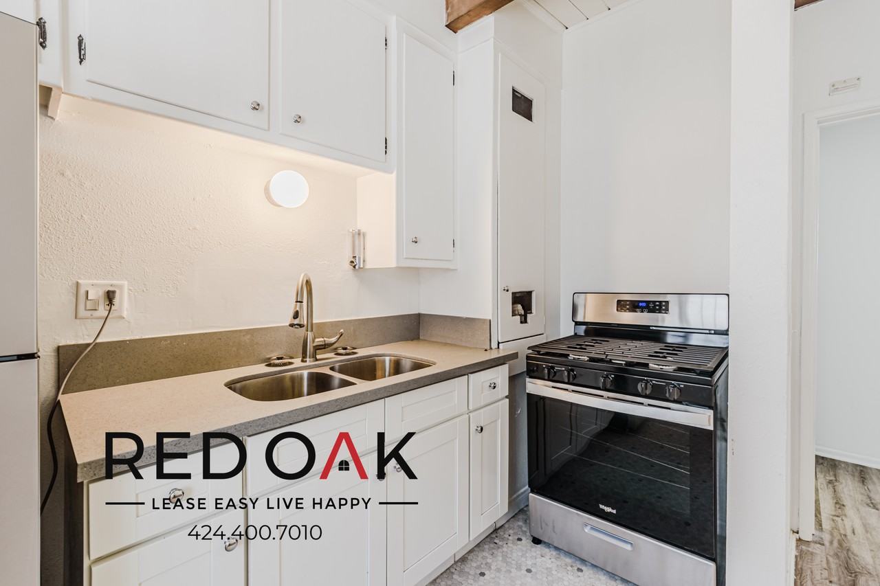 128 S Normandie Ave #G - Photo 6 of 17