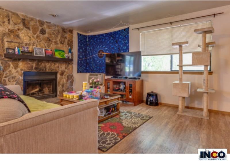 131 S Zang Way #D - Photo 3 of 23