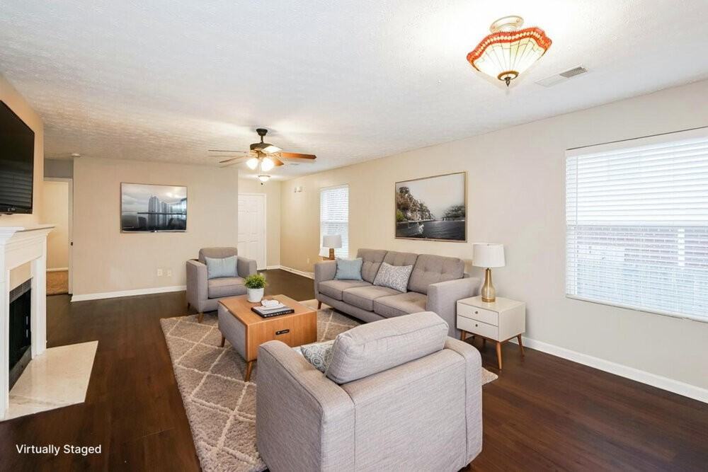3005 Fieldstone Ct - Photo 3 of 19