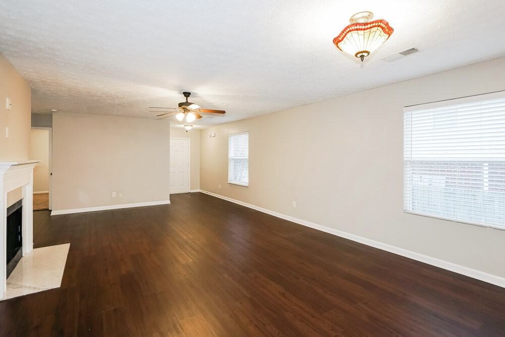 3005 Fieldstone Ct - Photo 4 of 19
