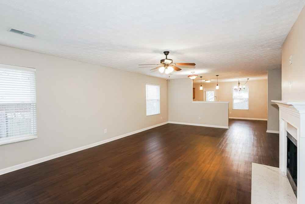 3005 Fieldstone Ct - Photo 5 of 19