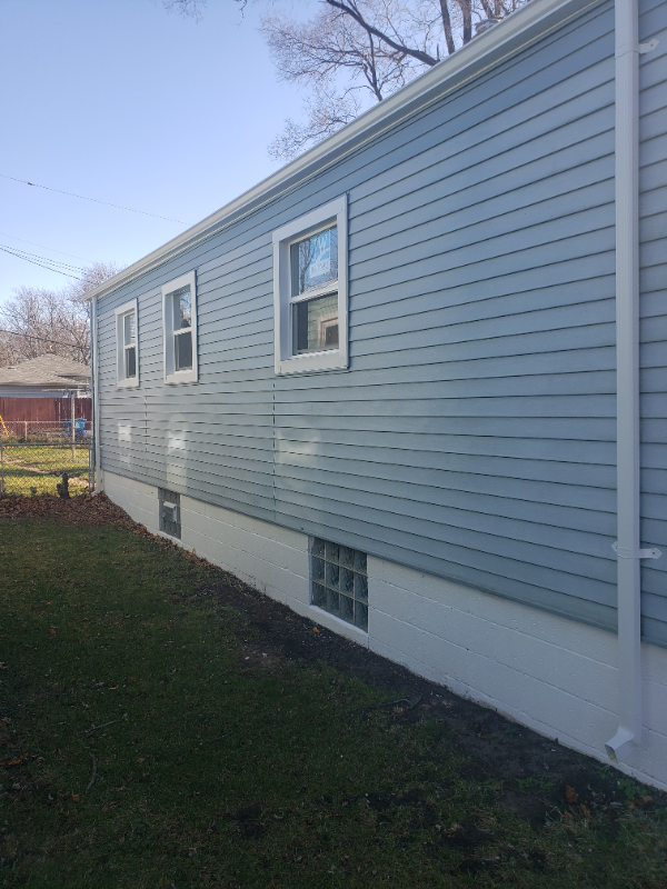 4181 Buchanan St - Photo 3 of 14