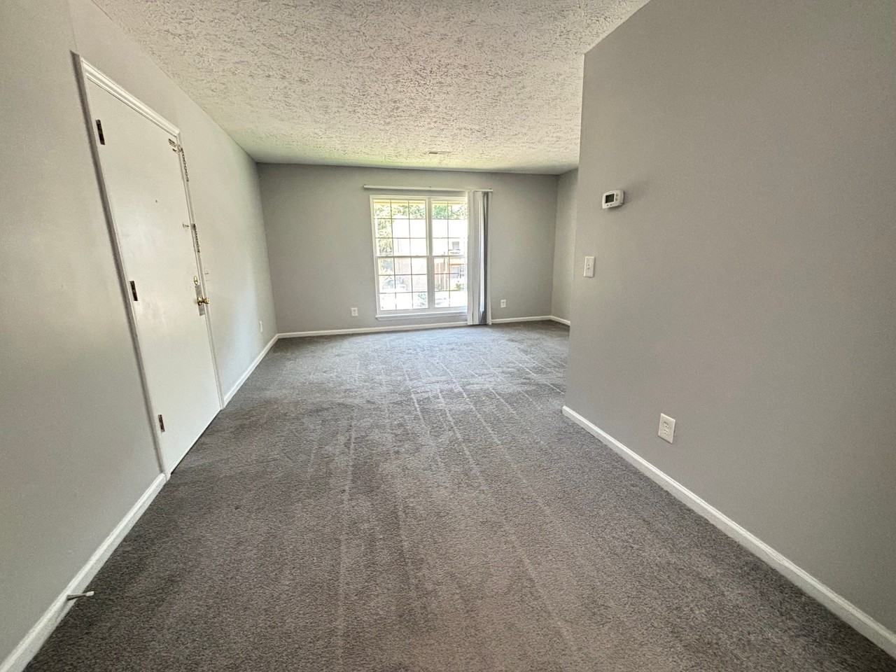 106 Gardenview Dr #H - Photo 4 of 11